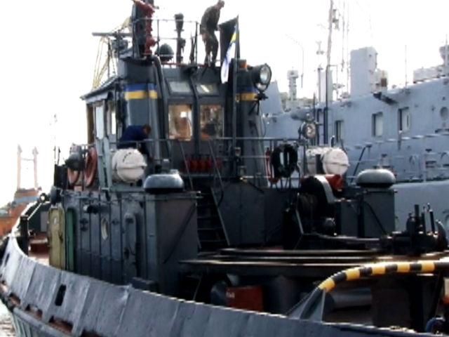 В Одессе волонтеры собственными силами отремонтировали военный буксир "Красноперекопск" В Одессе волонтеры собственными силами отремонтировали военный буксир "Красноперекопск"