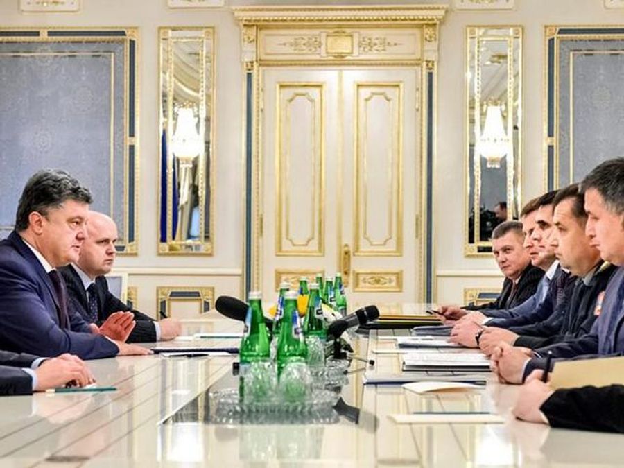 Президент доручив звільнити заступника Генпрокурора та заступника глави МВС Президент доручив звільнити заступника Генпрокурора та заступника глави МВС