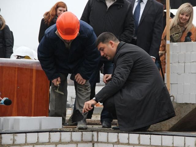 В Україні третина бюджетних установ розпочали опалювальний сезон, — Гройсман В Україні третина бюджетних установ розпочали опалювальний сезон, — Гройсман