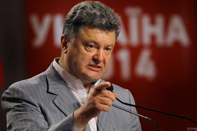 Порошенко підписав закон "про прокуратуру" й антикорупційний закон