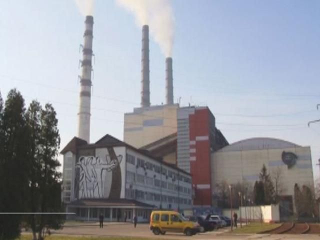 Через брак вугілля робота більшості ТЕС на межі зриву Через брак вугілля робота більшості ТЕС на межі зриву