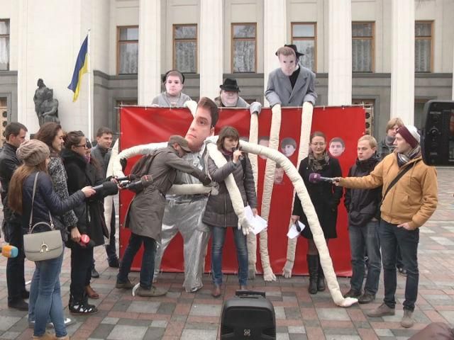 Активісти склали "Чорний список" кандидатів-мажоритарників