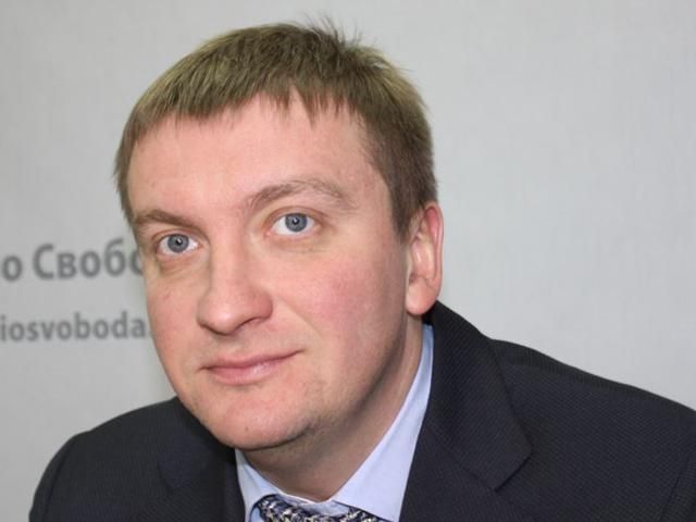 Военные в зоне АТО будут голосовать как переселенцы, — Минюст Военные в зоне АТО будут голосовать как переселенцы, — Минюст