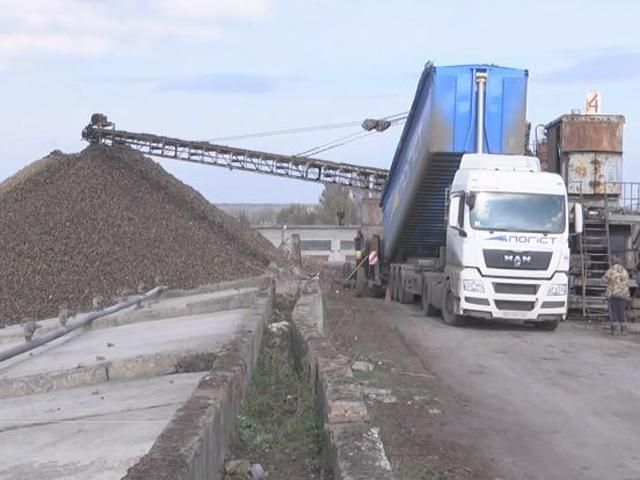 На Тернопільщині стартував сезон цукроваріння На Тернопільщині стартував сезон цукроваріння