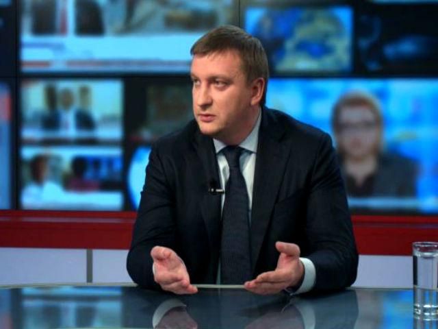 Факти підкупу виборців фіксуються щодня. Вже відкрито таких кількасот проваджень, — Петренко Факти підкупу виборців фіксуються щодня. Вже відкрито таких кількасот проваджень, — Петренко