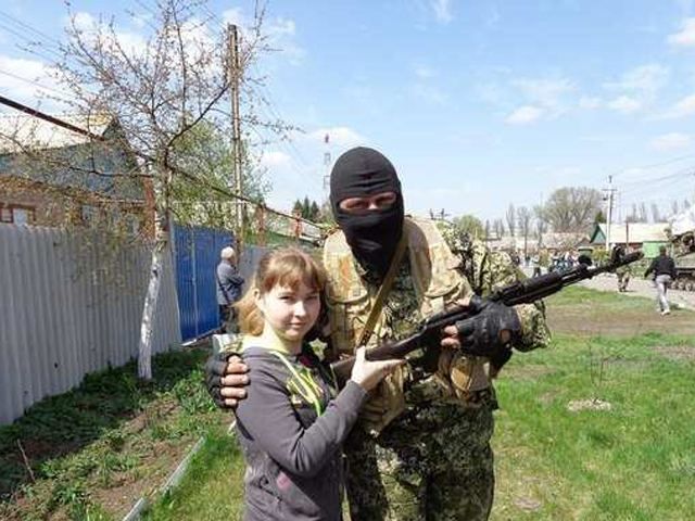 Терористи заборонили дітям у школах співати гімн України