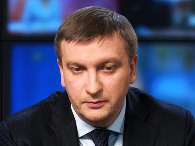 Мы открыли уголовные дела против тех, кто нарушает права крымских татар, — Петренко Мы открыли уголовные дела против тех, кто нарушает права крымских татар, — Петренко