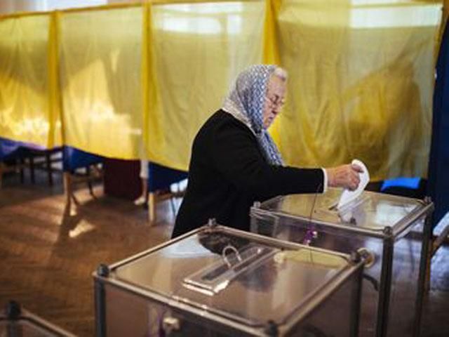 Майже 170 українців проголосували в Москві