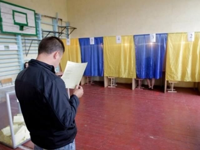 Станом на 17:00 проголосували понад 40% виборців, — дані зі 127 ОВК