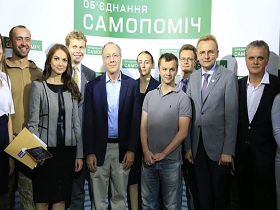 "Самопомич" выиграла выборы в Киеве, — "Рейтинг" "Самопомич" выиграла выборы в Киеве, — "Рейтинг"