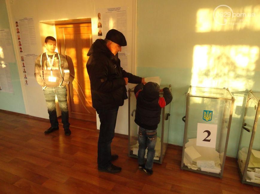 Мариуполь голосовал без особых инцидентов Мариуполь голосовал без особых инцидентов