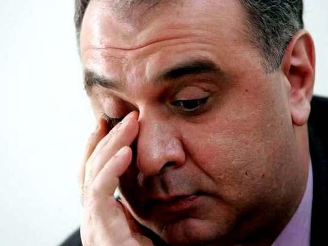 В округе, где лидирует Жвания, сбежали члены окружкома (видео) В округе, где лидирует Жвания, сбежали члены окружкома (видео)