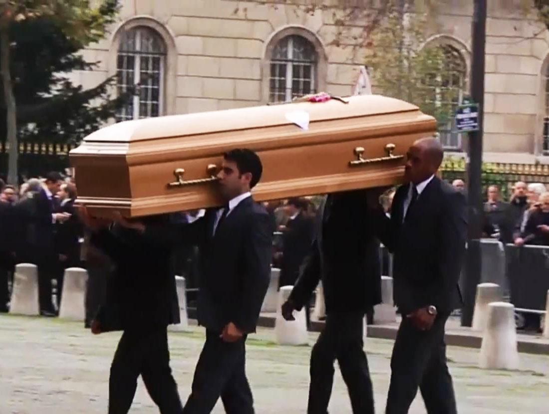 Во Франции похоронили бизнесмена Кристофа де Маржери