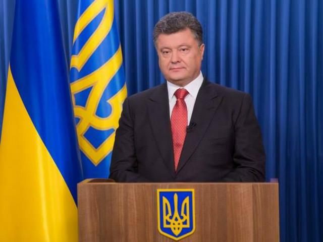 Порошенко верит в восстановление мира на Донбассе Порошенко верит в восстановление мира на Донбассе