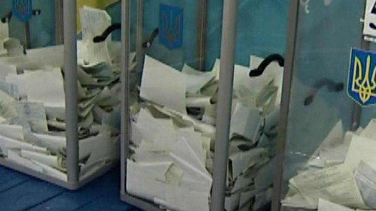 В Харьковской области по партийным спискам лидирует "Оппозиционный блок" В Харьковской области по партийным спискам лидирует "Оппозиционный блок"