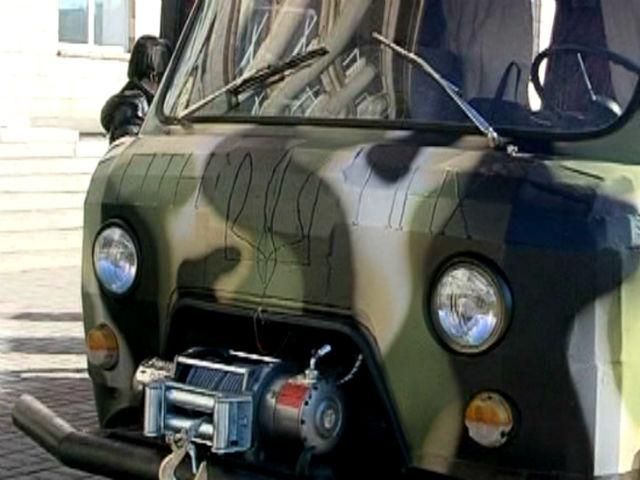 Автомеханики модернизировали музейный УАЗ и передают его на фронт Автомеханики модернизировали музейный УАЗ и передают его на фронт