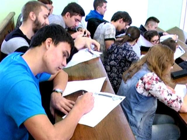 Пройшов перший етап Всеукраїнського благодійного конкурсу "Авіатор" Пройшов перший етап Всеукраїнського благодійного конкурсу "Авіатор"