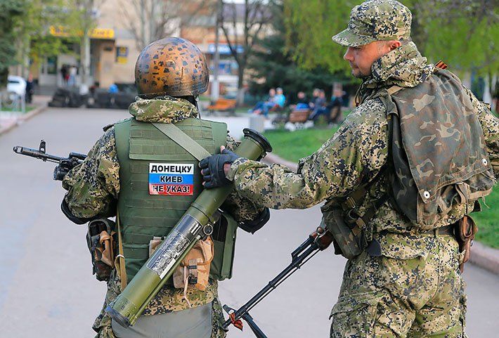 Террористы захватили админздание под Мариуполем, — милиция