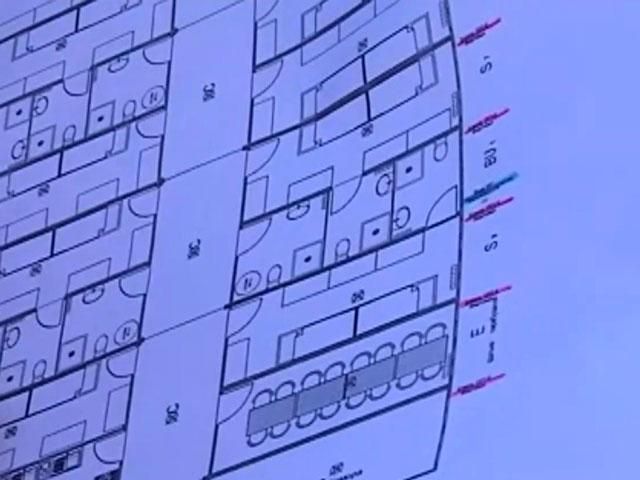 В Запорожье строят жилье для переселенцев с востока (Видео) В Запорожье строят жилье для переселенцев с востока (Видео)