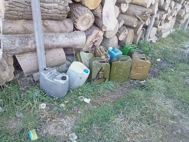 Солдаты подозревают командира в махинациях с соляркой Солдаты подозревают командира в махинациях с соляркой