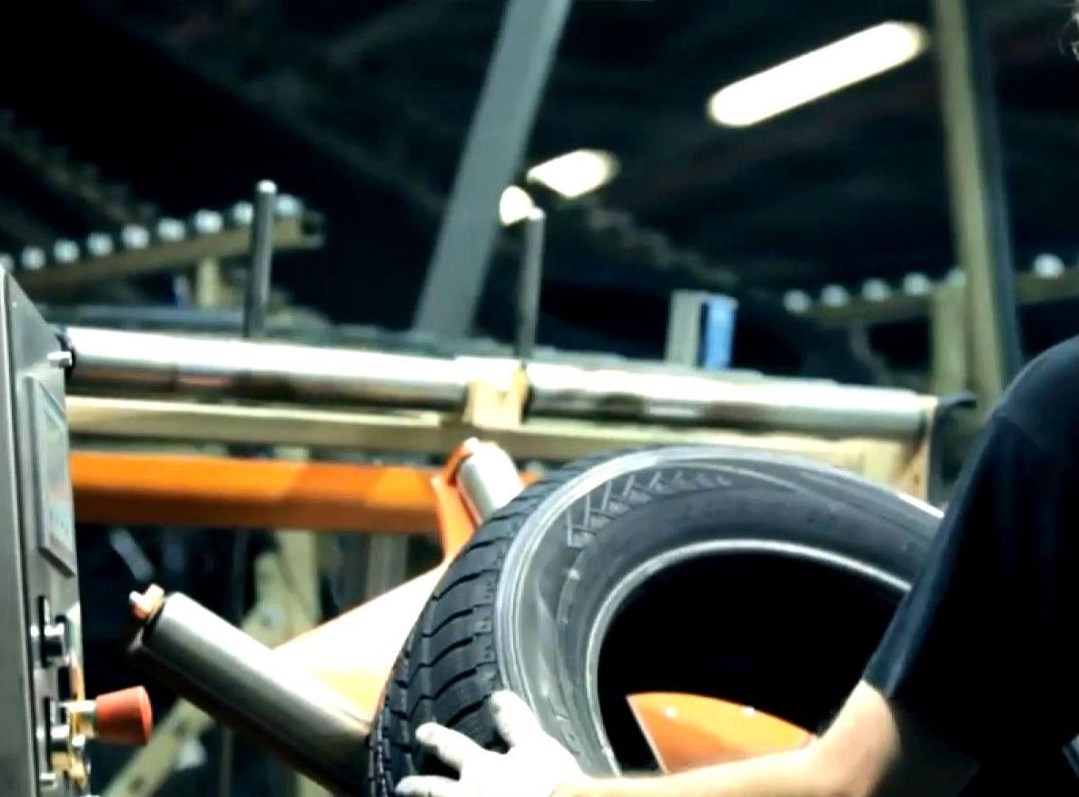 Зимова шина – справжній витвір мистецтва Зимова шина – справжній витвір мистецтва