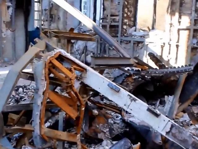 Біля Донецька внаслідок обстрілів зруйновано церкву (Відео)