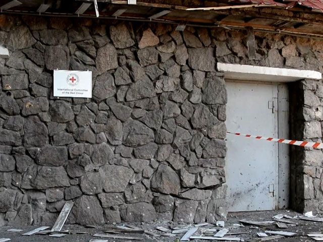 Червоний Хрест поновить свою місію на Донбасі Червоний Хрест поновить свою місію на Донбасі