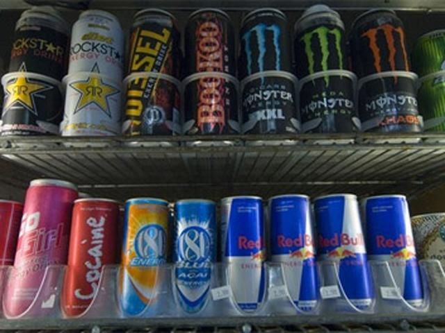 Литва першою з європейських країн заборонила продавати "енергетики" дітям Литва першою з європейських країн заборонила продавати "енергетики" дітям