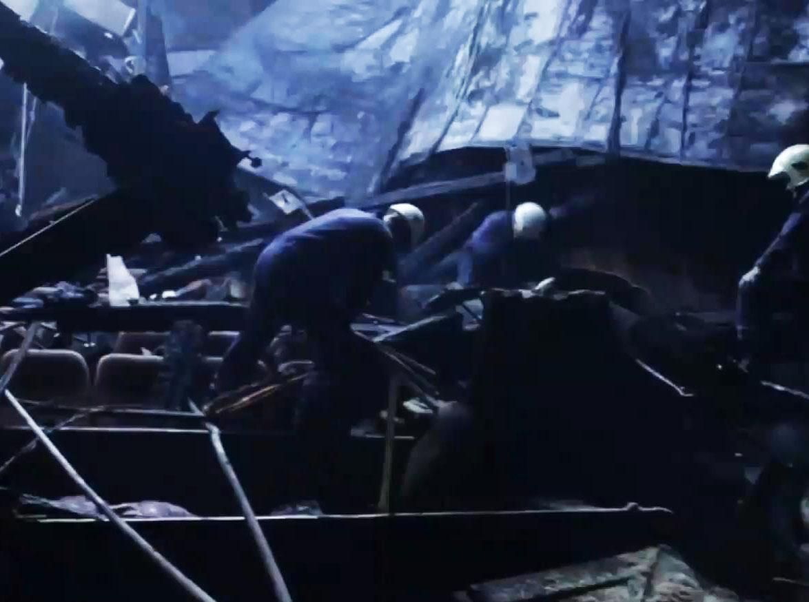 Дайджест подій за тиждень: Савченко знову у СІЗО, останні дні кінотеатру "Жовтень" Дайджест подій за тиждень: Савченко знову у СІЗО, останні дні кінотеатру "Жовтень"