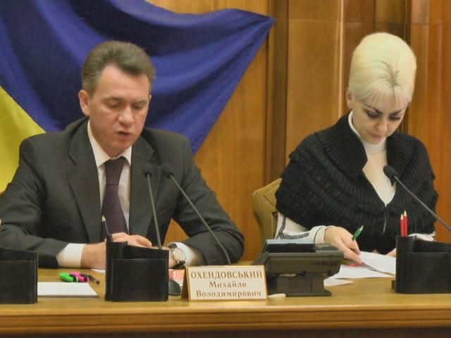 Екс-регіонали заявляють про фальсифікації виборів на Донеччині