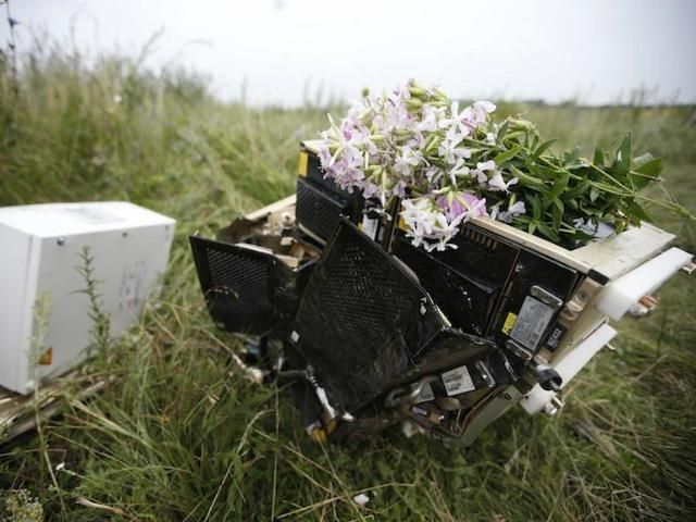 Установлены личности всех малайзийцев, которые погибли во время крушения Boeing 777 Установлены личности всех малайзийцев, которые погибли во время крушения Boeing 777