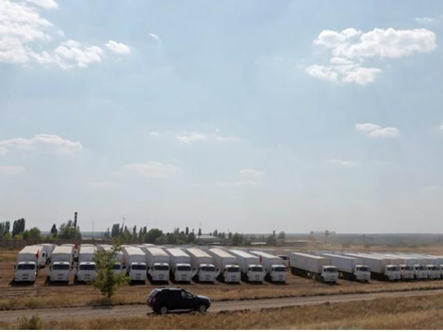 У МВС Росії кажуть, що"гумконвой" повернувся у Ростовську область У МВС Росії кажуть, що"гумконвой" повернувся у Ростовську область