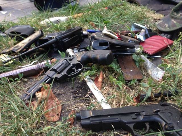 З Криму на материк 36 разів намагалися незаконно перевезти зброю З Криму на материк 36 разів намагалися незаконно перевезти зброю