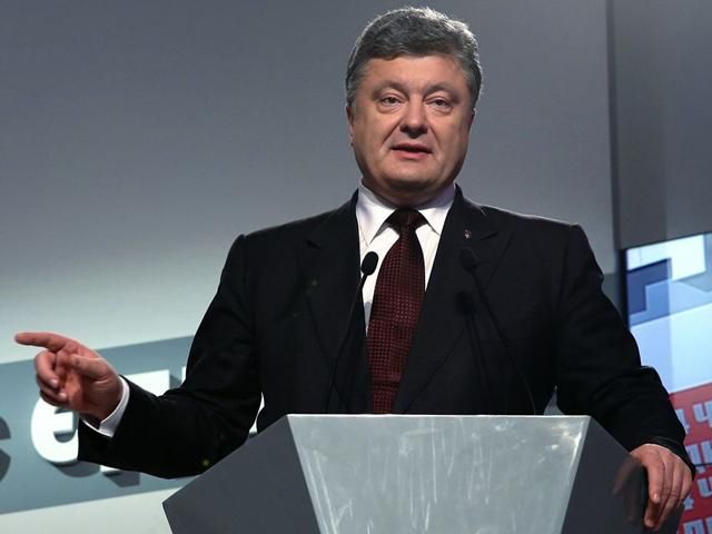 Порошенко каже, що формування коаліції — не робота Президента Порошенко каже, що формування коаліції — не робота Президента