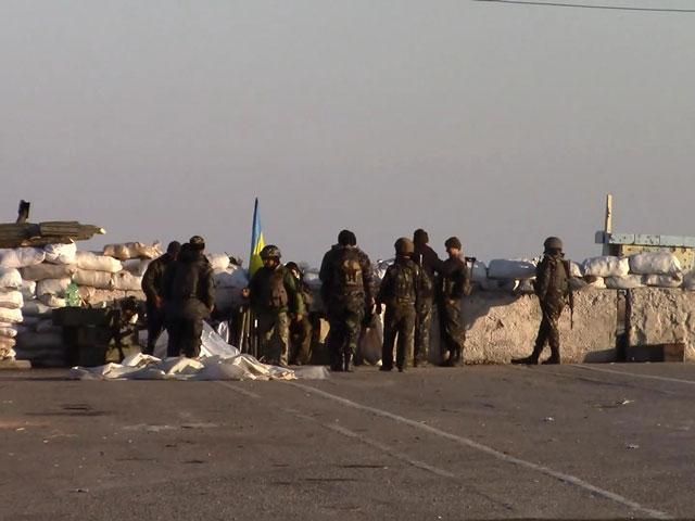 На фронте: ультиматум от террористов, ранены 3 военных На фронте: ультиматум от террористов, ранены 3 военных