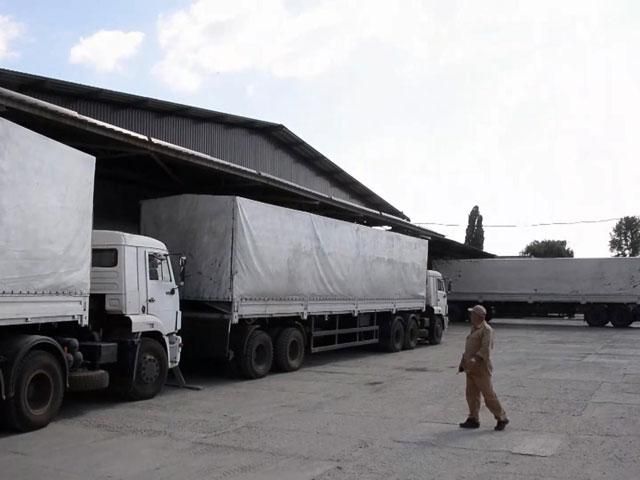 Шостий "гумконвой" в Україні: вміст — невідомий, МЗС вважає це провокацією Шостий "гумконвой" в Україні: вміст — невідомий, МЗС вважає це провокацією