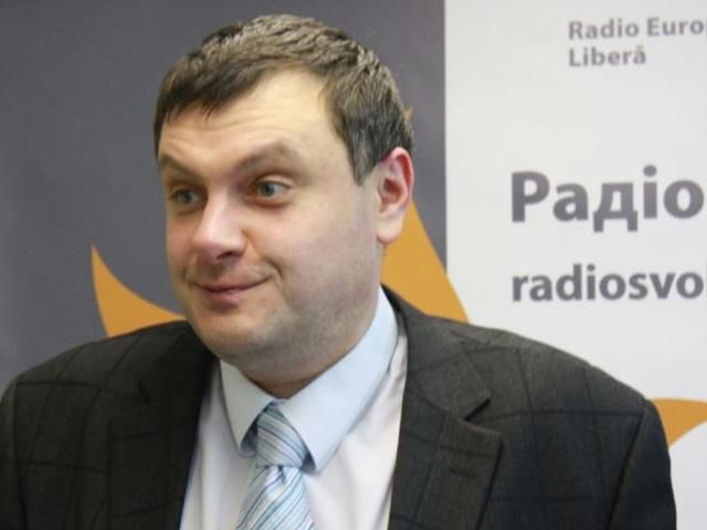 СНБО рекомендовал безотлагательно отменить особый режим самоуправления на Донбассе СНБО рекомендовал безотлагательно отменить особый режим самоуправления на Донбассе