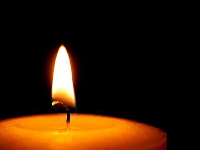 У Донецьку горіли будинки і загинув мирний житель У Донецьку горіли будинки і загинув мирний житель