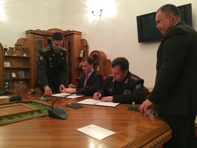 PricewaterhouseCoopers проведе аудит діяльності Міноборони PricewaterhouseCoopers проведе аудит діяльності Міноборони