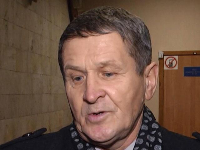 На даху будівлі поставлені снайпери, — екс-голова ОВК № 59 На даху будівлі поставлені снайпери, — екс-голова ОВК № 59