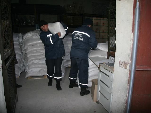 Рятувальники доставили до Сєвєродонецька 35 тонн гумдопомоги (Фото. Відео)