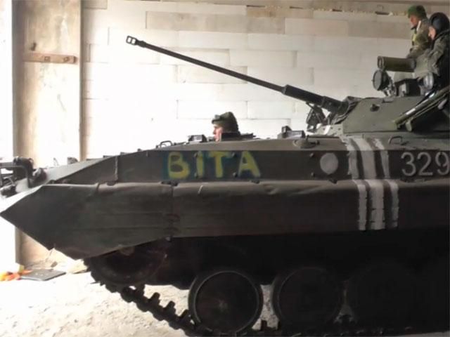 Українські військові звільнили Опитне від терористів (Відео) Українські військові звільнили Опитне від терористів (Відео)