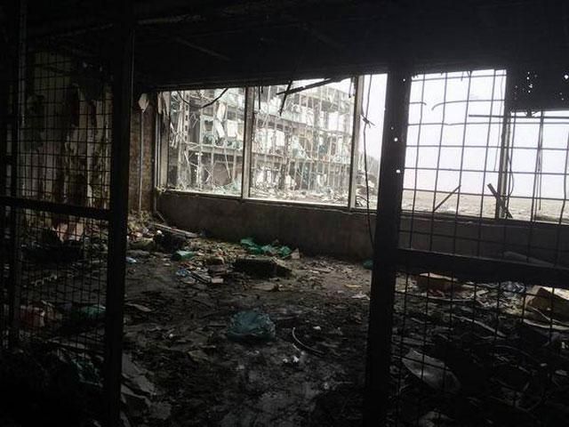 Бойовики продовжують наступати на донецький аеропорт: сьогодні загинуло троє воїнів Бойовики продовжують наступати на донецький аеропорт: сьогодні загинуло троє воїнів