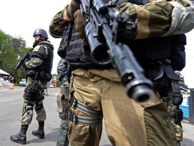 Терористи захопили і пограбували Куйбишевський районний суд Донецька