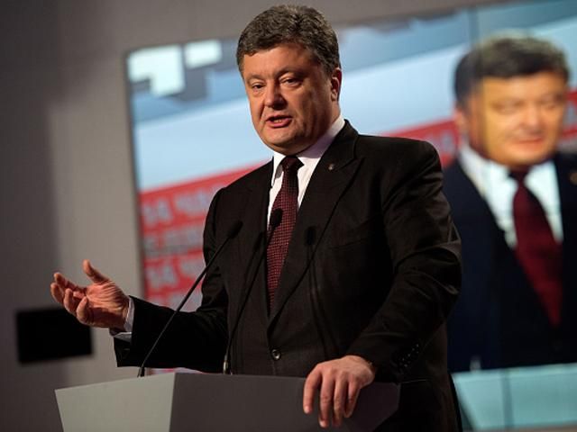 Порошенко звільнив очільників СБУ Волинської та Черкаської областей Порошенко звільнив очільників СБУ Волинської та Черкаської областей