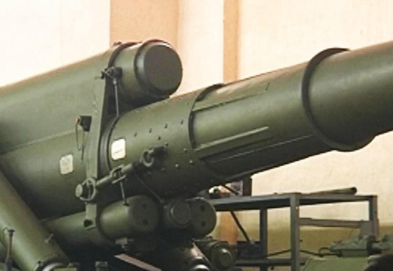 В Ровенской области восстанавливают царь-пушки "пионы" В Ровенской области восстанавливают царь-пушки "пионы"