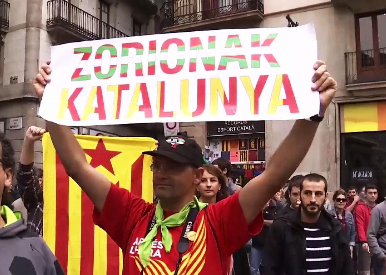 Сьогодні у Каталонії – неформальне опитування щодо незалежності Сьогодні у Каталонії – неформальне опитування щодо незалежності