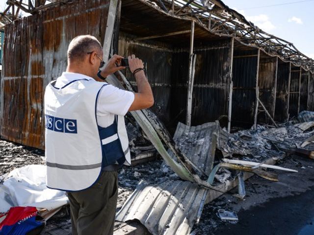 ОБСЄ зафіксувала ще одну колону військової техніки під Донецьком