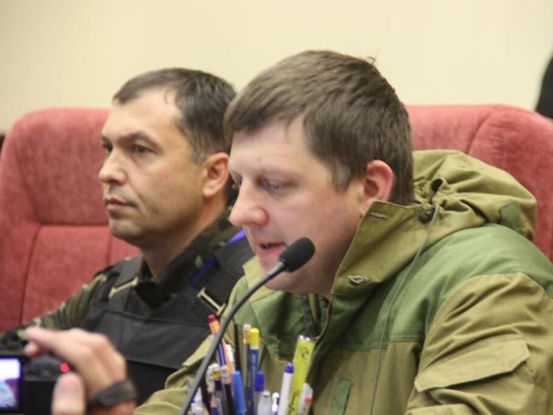 Главари террористических "республик" не поедут на консультации в Минск Главари террористических "республик" не поедут на консультации в Минск