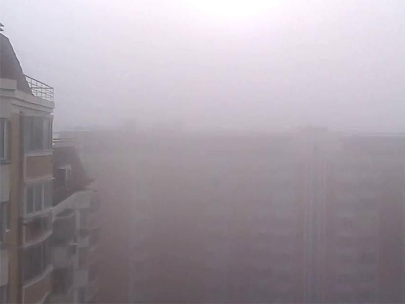 Москву огорнув отруйний дим, людям радять не виходити з дому